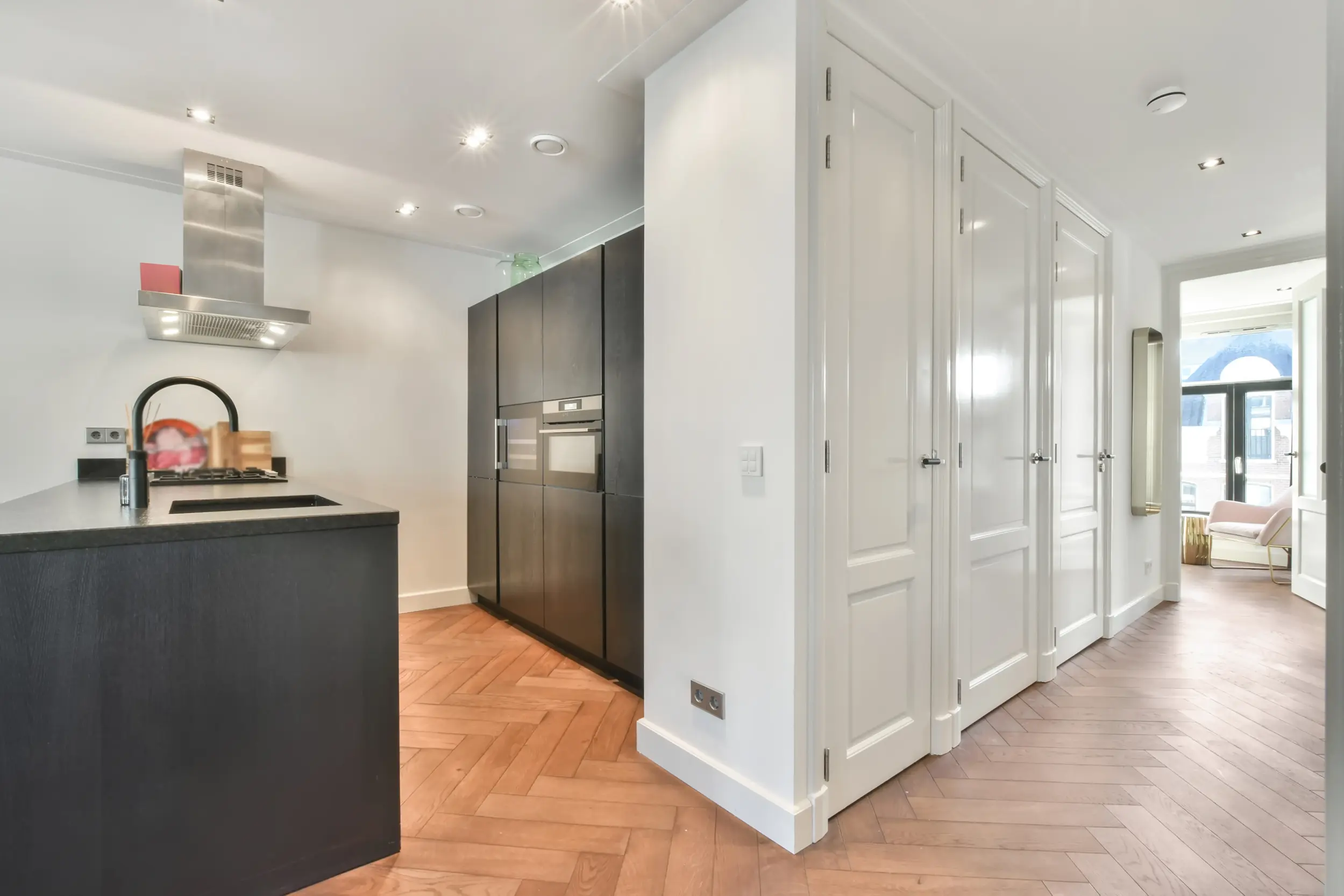 10 Kitchen Renovation Trends Dominating 2025